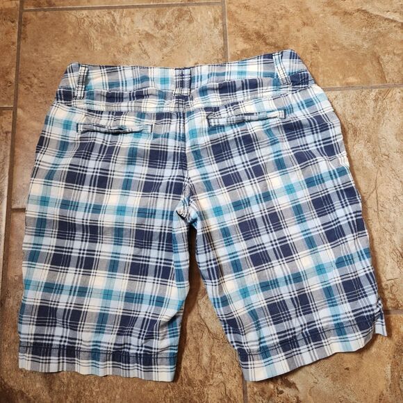 SO Brand Juniors Shorts • Size 7 • Plaid Print • Casual - Picture 2 of 5